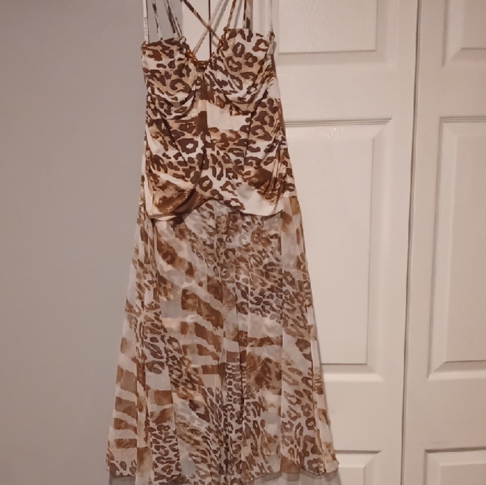 Chic Leopard Print Midi Dress